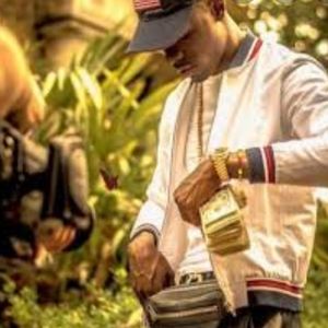 Meet your Posher, Chikenya